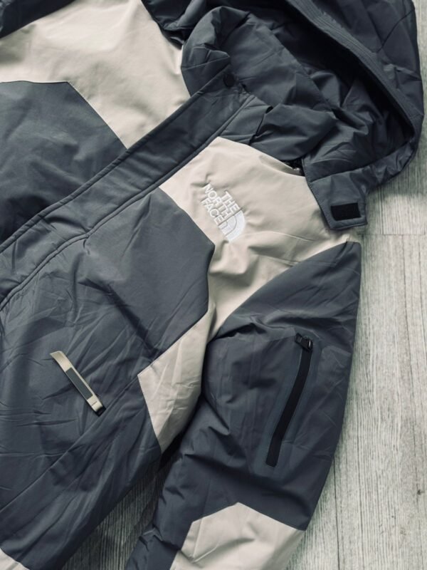 Campera TNF Combinada