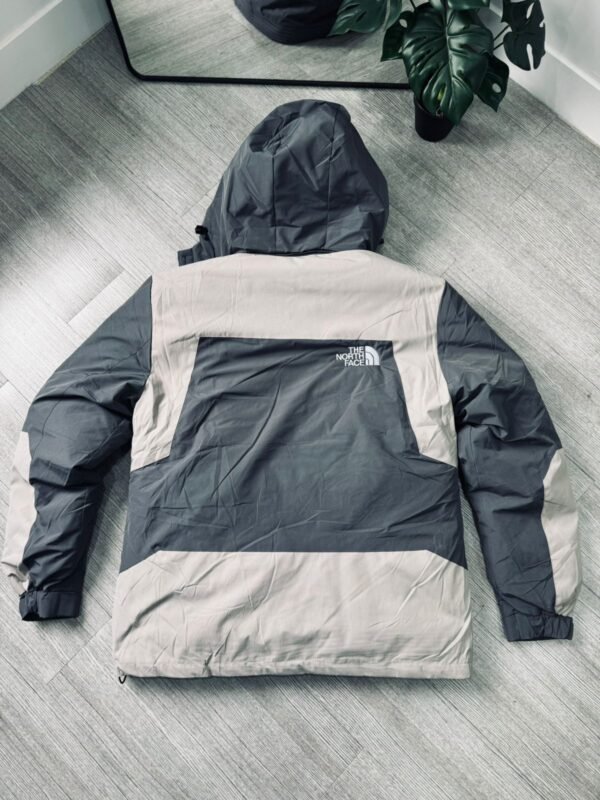 Campera TNF Combinada