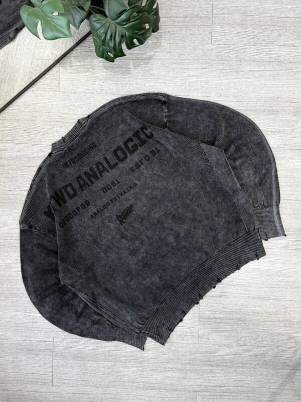 WhatsApp Image 2025-09-27 at 11.27.51 (1) Sweater Analogic