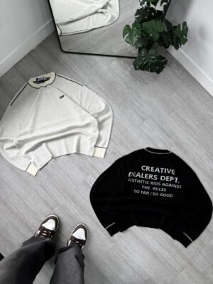 Sweater Creative