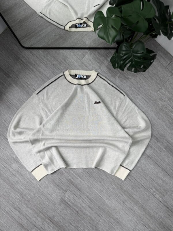Sweater Creative