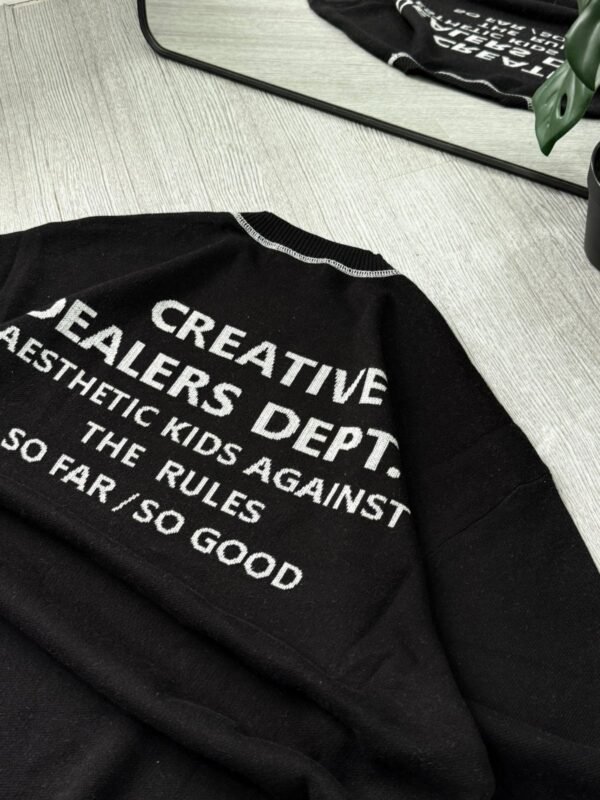 Sweater Creative
