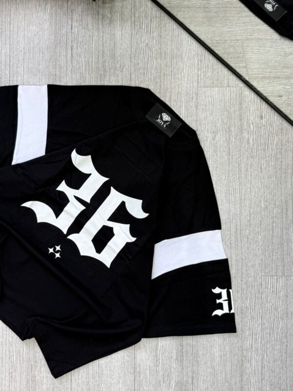 IMG-20251022-WA0113 Oversize 36