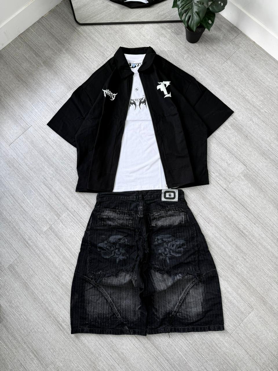 WhatsApp Image 2025-10-08 at 8.09.20 PM Chaqueta Four