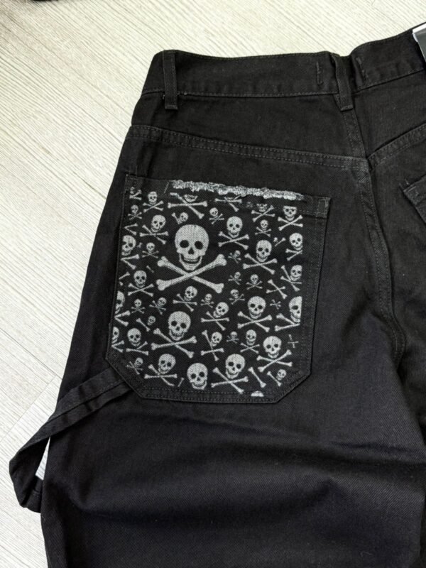 WhatsApp Image 2025-10-15 at 18.17.28 Jort Baggy Holy-Skull