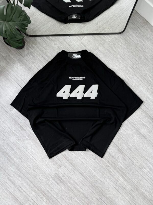 Remera 444